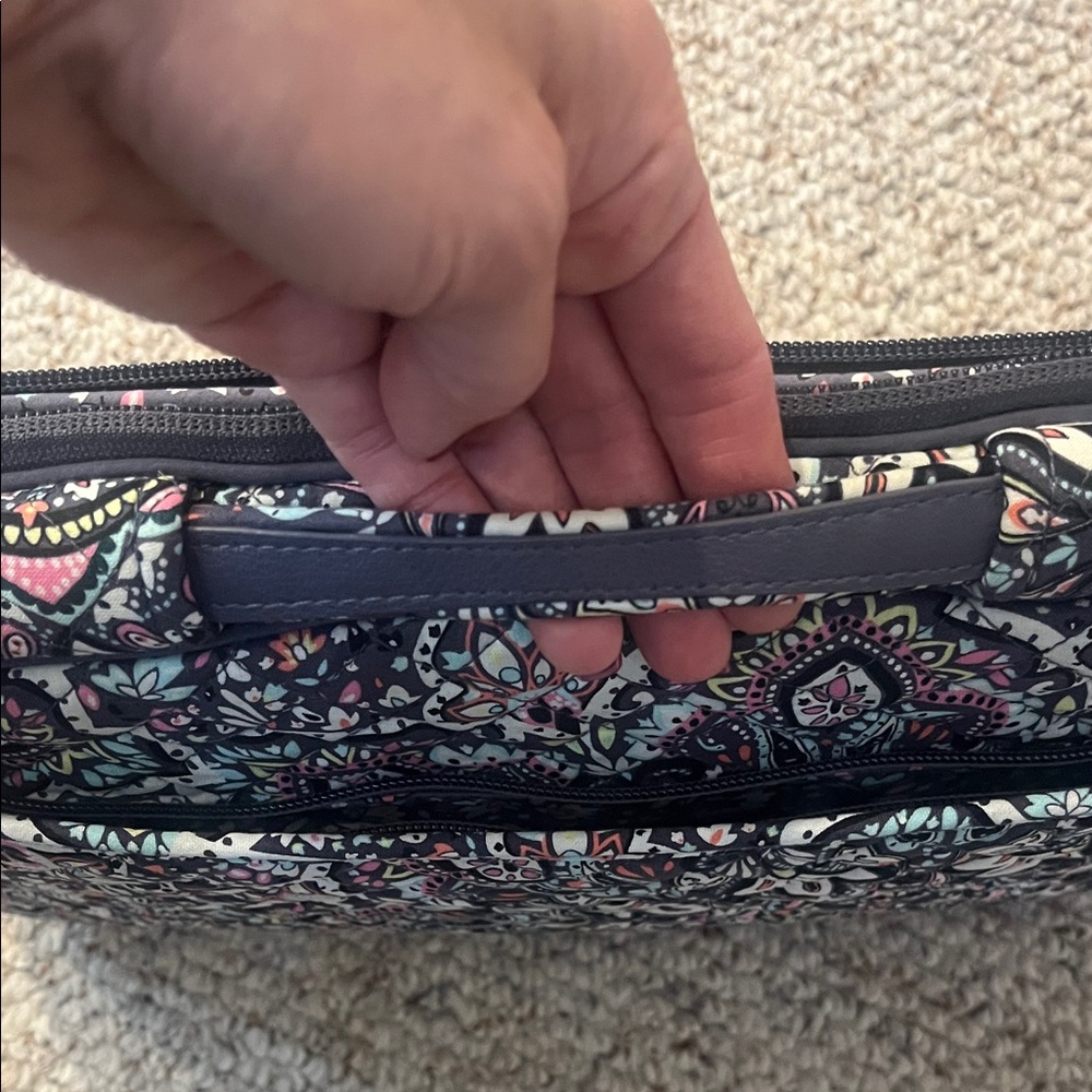 Vera Bradley Multicolor Paisley Laptop Case - Picture 5 of 6
